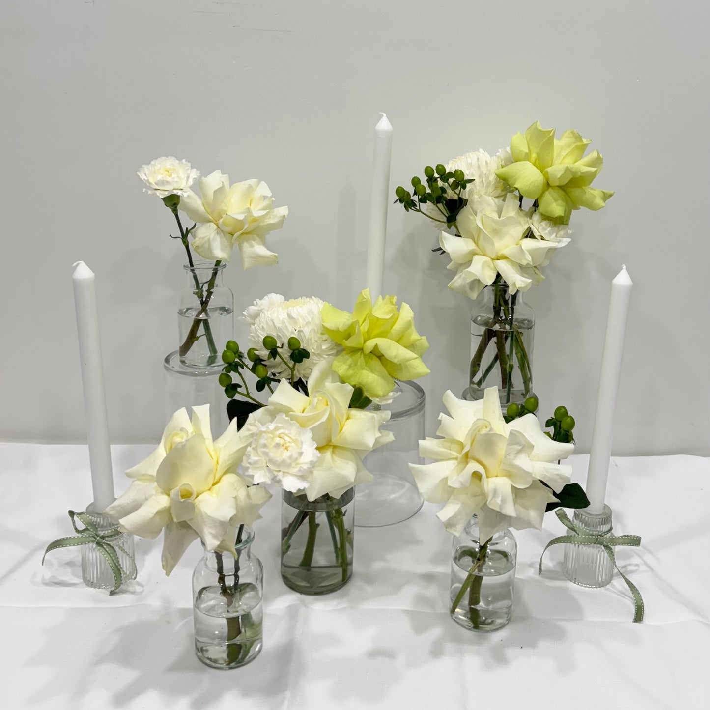 It's a White Christmas! (Flowers + Candle Bundle)